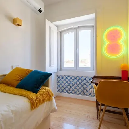 Rooftop Terrace Apart With View 4 Bedrooms, 4 Bathrooms And Ac Lägenhet *