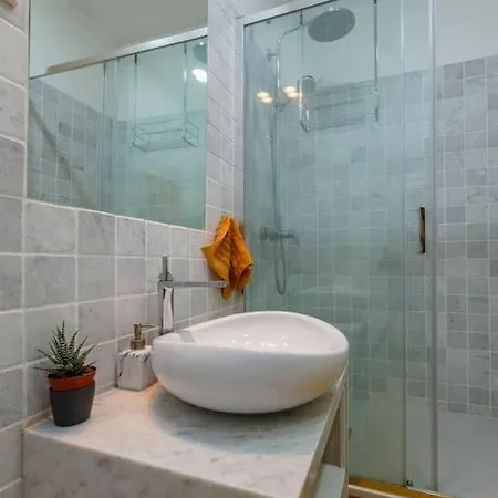 Appartement Rooftop Terrace Apart With View 4 Bedrooms, 4 Bathrooms And Ac Lisboa